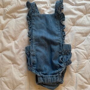 Hanna Andersson Baby Girl Ruffle Denim Chambray Coverall Romper 6-12 Month